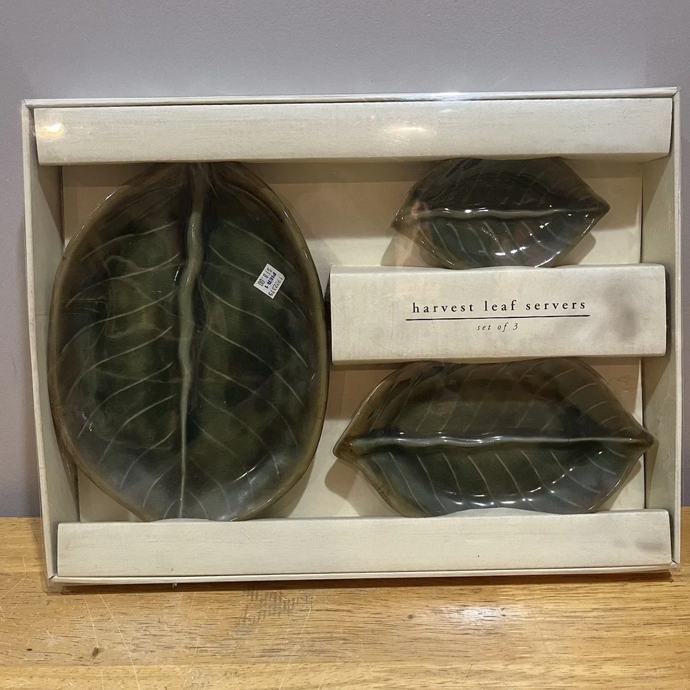3 Pier 1 Green Harvest Leaf Shaped Stoneware Dining Serving Platters Plates Palm